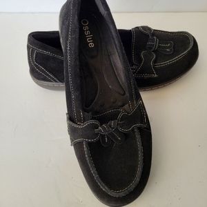 Osslue Womens Black Loafers***Gently Used****Size 10